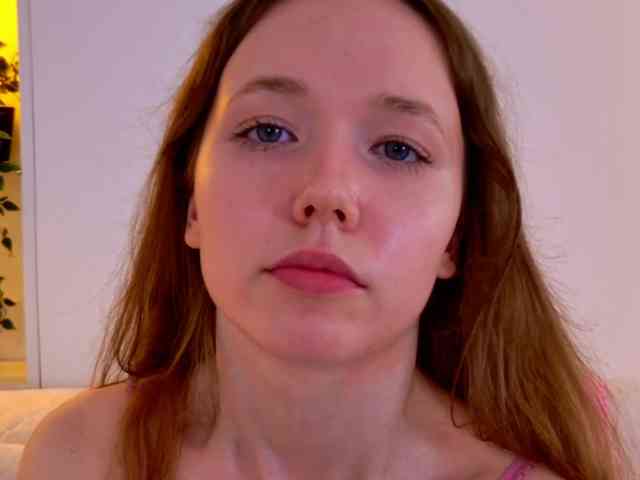 HoneyAhegao webcam
