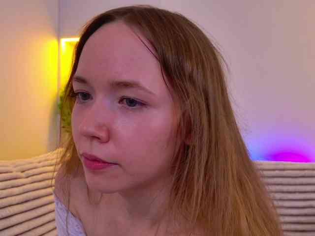 HoneyAhegao webcam