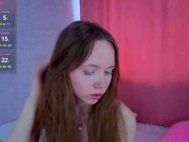 HoneyAhegao webcam