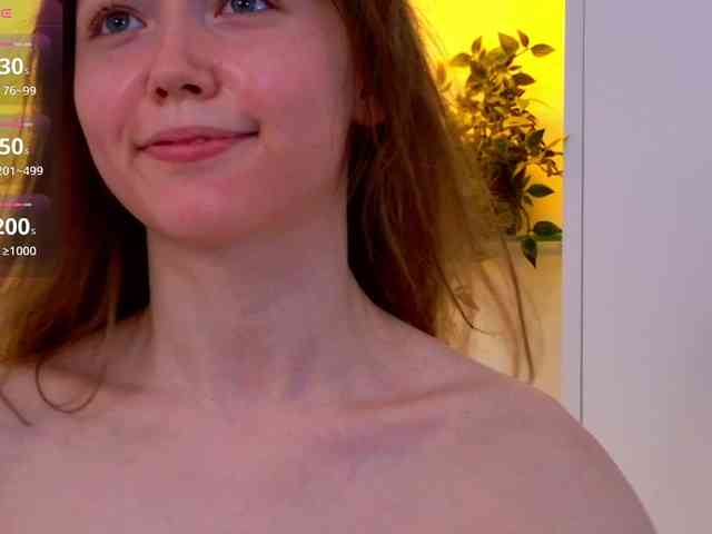 HoneyAhegao webcam