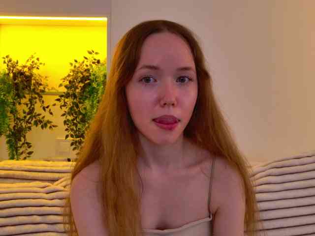 HoneyAhegao webcam