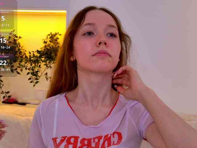 HoneyAhegao webcam