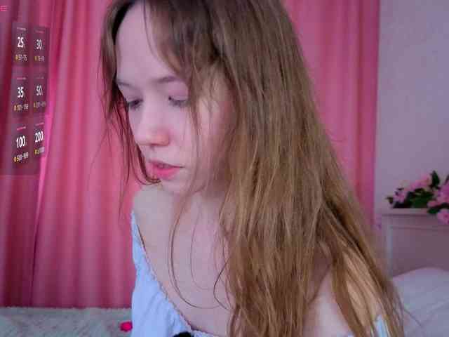 HoneyAhegao webcam