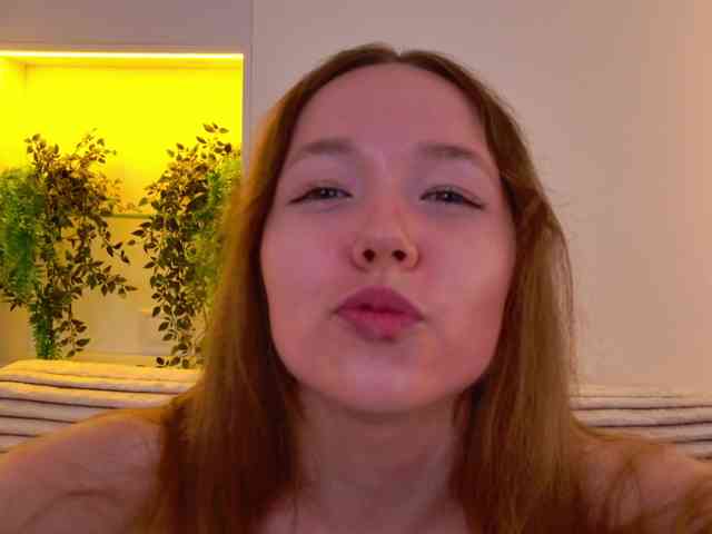 HoneyAhegao webcam