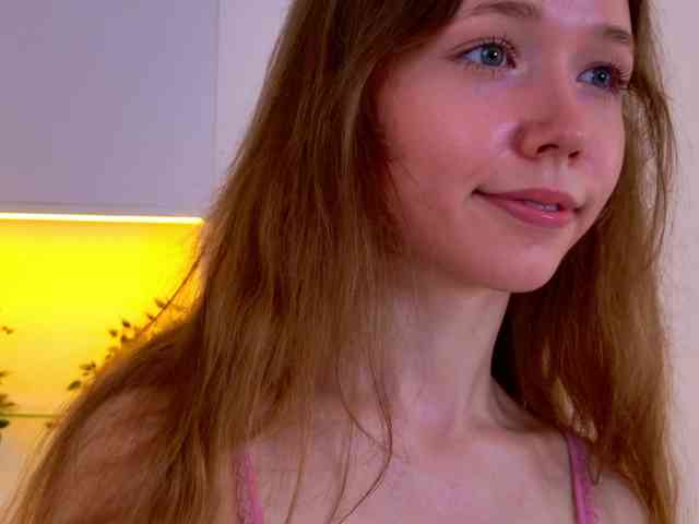 HoneyAhegao webcam