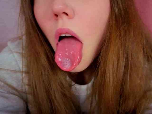 HoneyAhegao webcam