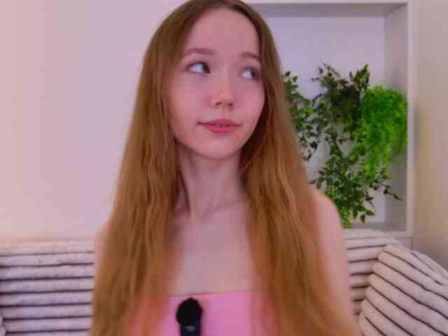 HoneyAhegao webcam