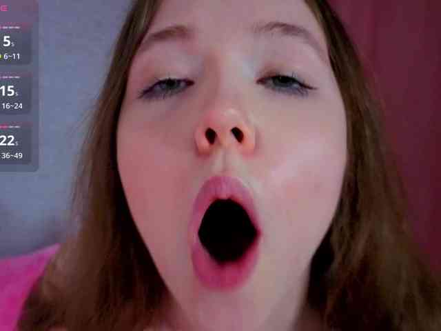 HoneyAhegao webcam