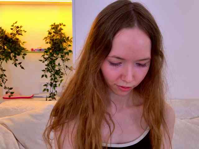 HoneyAhegao webcam