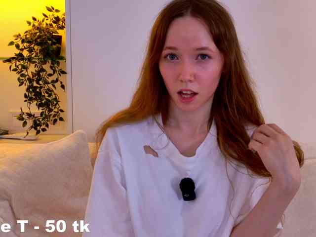 HoneyAhegao webcam
