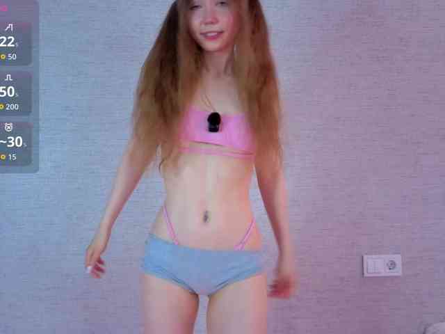 HoneyAhegao webcam