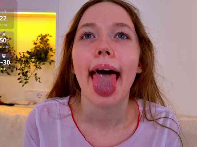 HoneyAhegao webcam