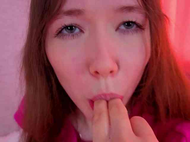 HoneyAhegao webcam