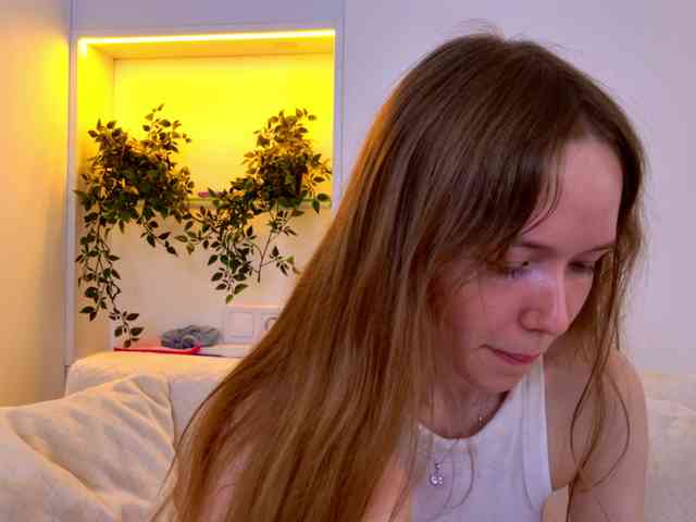 HoneyAhegao webcam