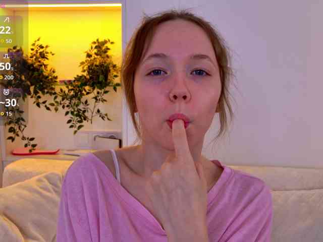 HoneyAhegao webcam