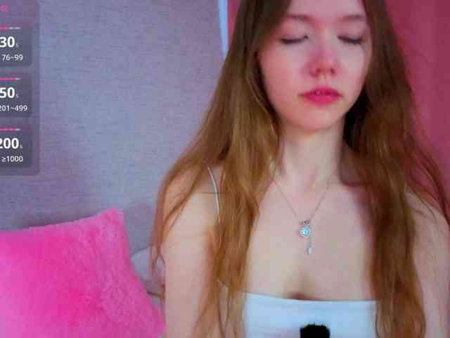 HoneyAhegao webcam