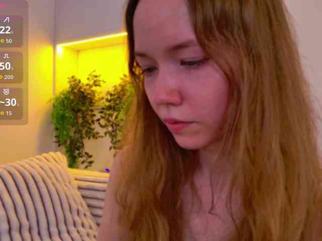 HoneyAhegao webcam