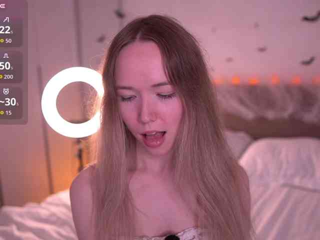 Modèle: HoneyAhegao