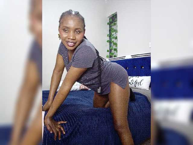 Sexylasha live cam on UnifiedCams