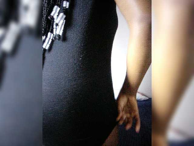 Sexylasha live cam on UnifiedCams