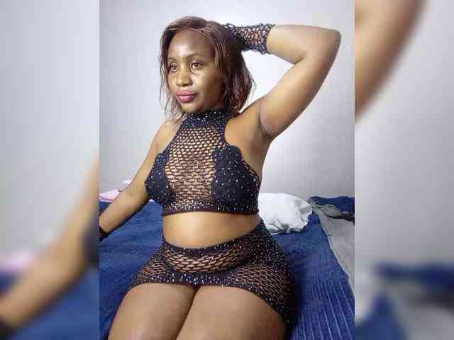 miss_lasha webcam