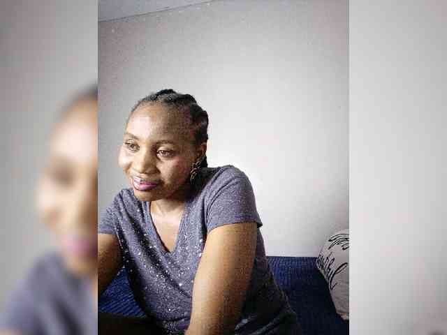 miss_lasha webcam