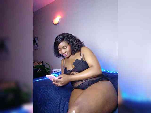 miss_lasha webcam