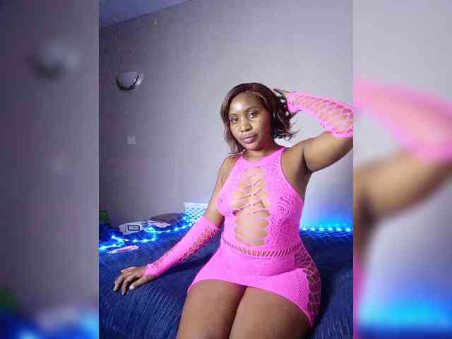 miss_lasha webcam