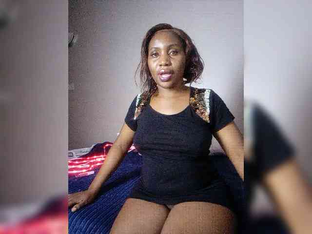 miss_lasha webcam