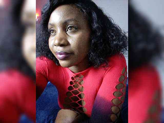 miss_lasha webcam