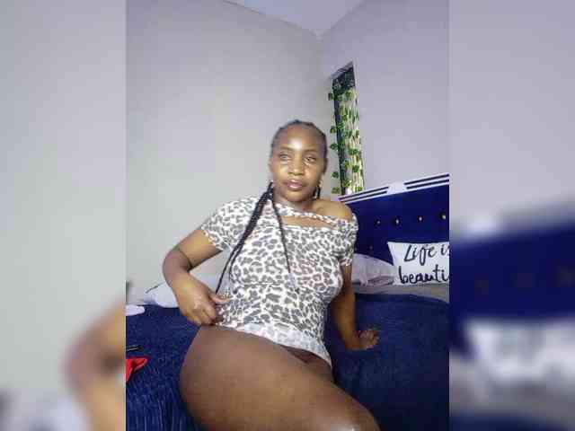 miss_lasha webcam