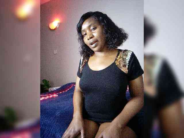 miss_lasha webcam