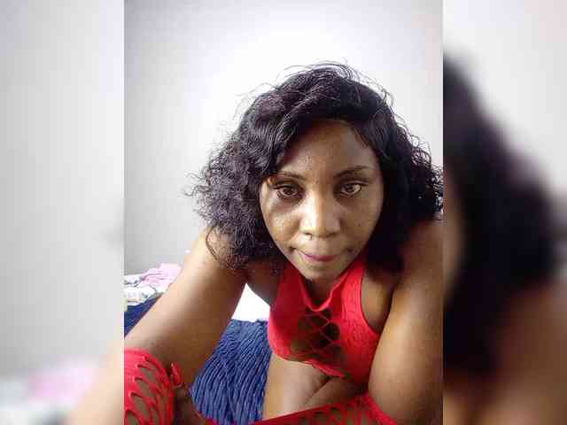 miss_lasha webcam