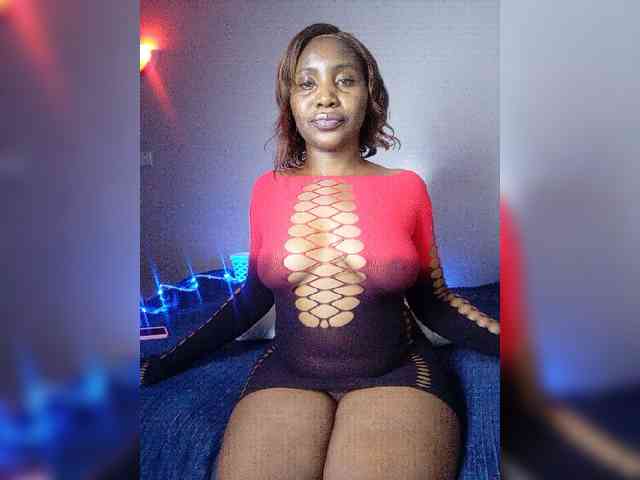 miss_lasha webcam