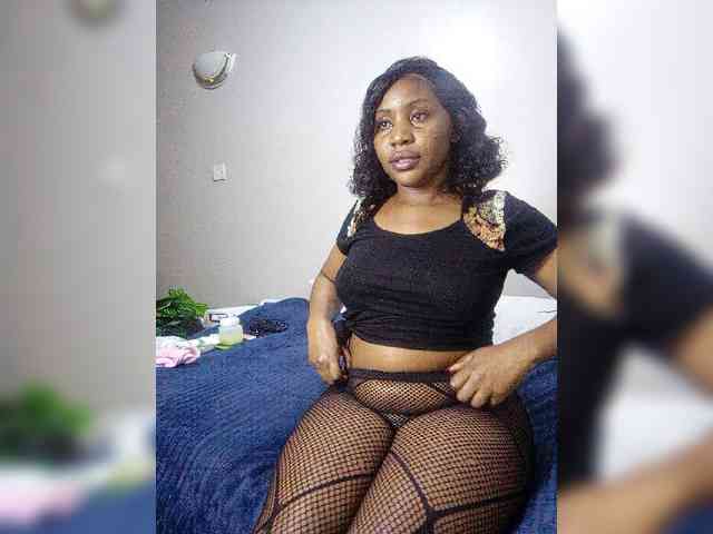 miss_lasha webcam