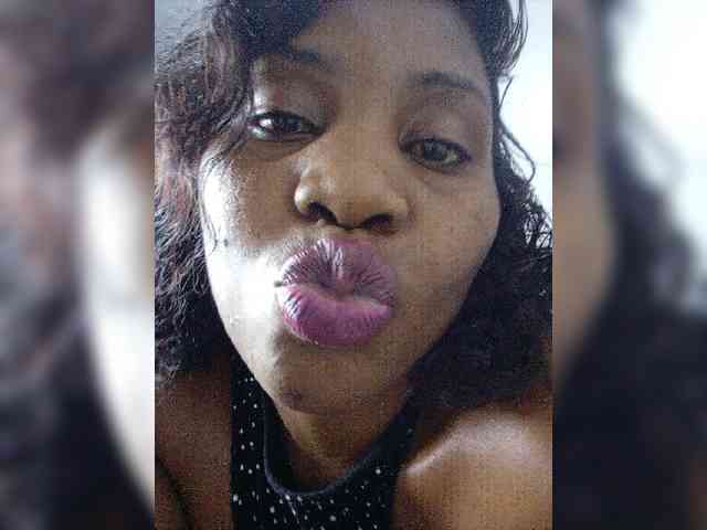 miss_lasha webcam