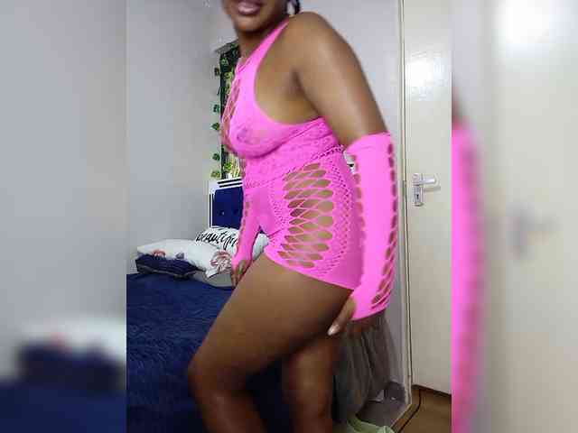 miss_lasha webcam