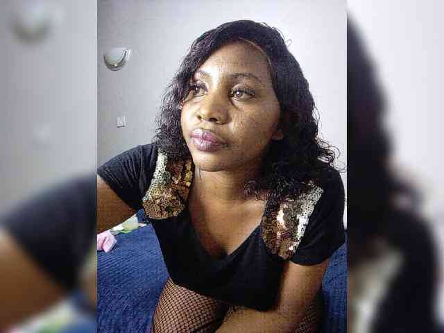 miss_lasha webcam