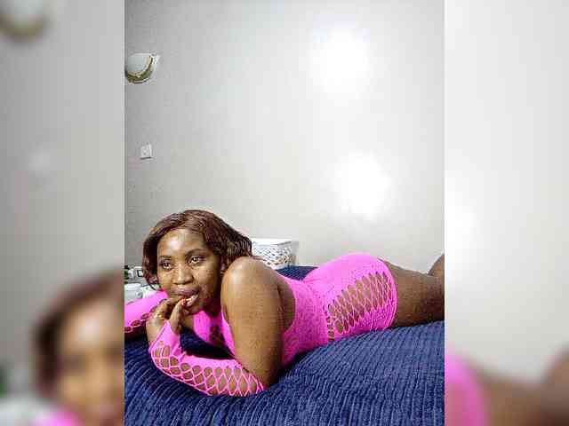 miss_lasha webcam