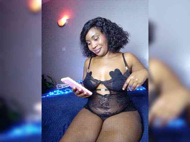 miss_lasha webcam