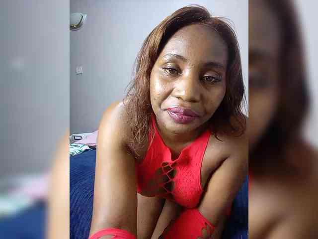 miss_lasha webcam
