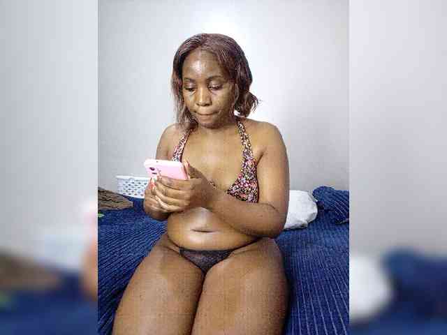 miss_lasha webcam