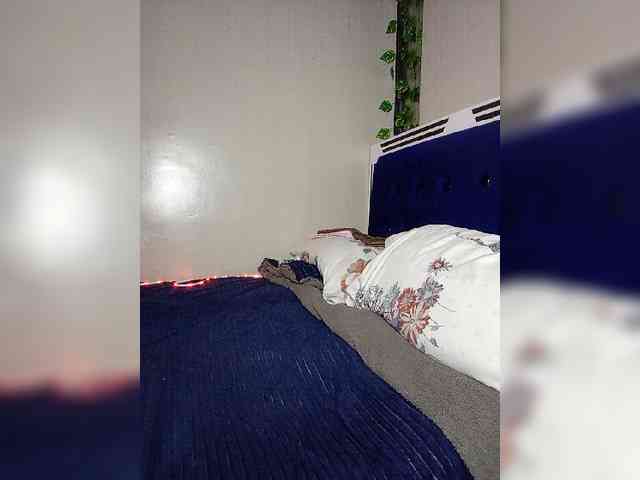 miss_lasha webcam