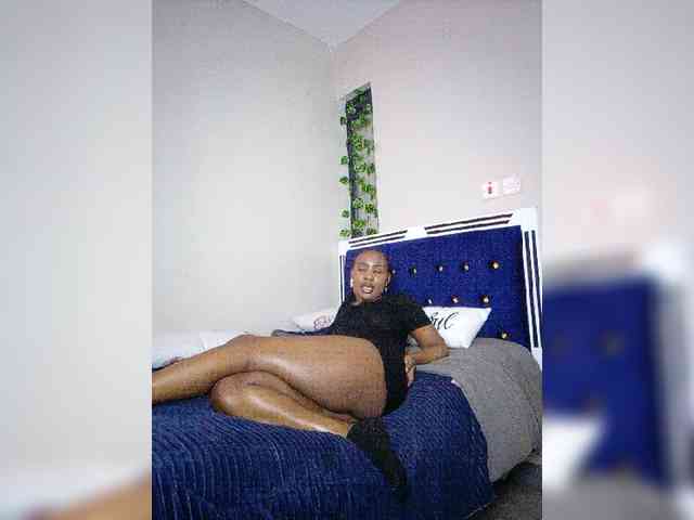 miss_lasha webcam