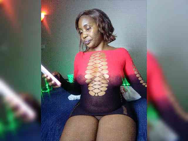miss_lasha webcam