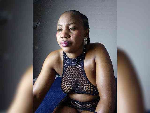 miss_lasha webcam