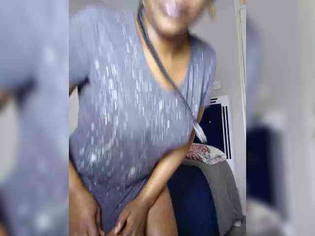 miss_lasha webcam