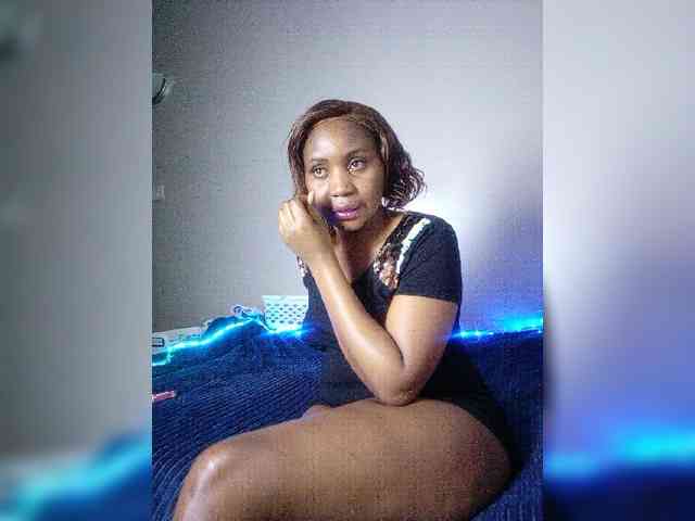 miss_lasha webcam
