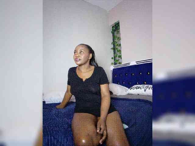 miss_lasha webcam