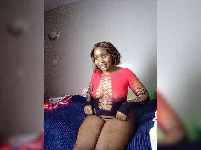 miss_lasha webcam